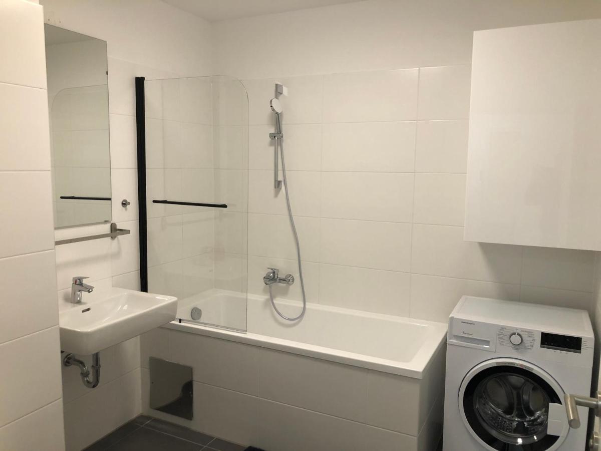 Neubau Wohnung Stadlau Wien Ngoại thất bức ảnh